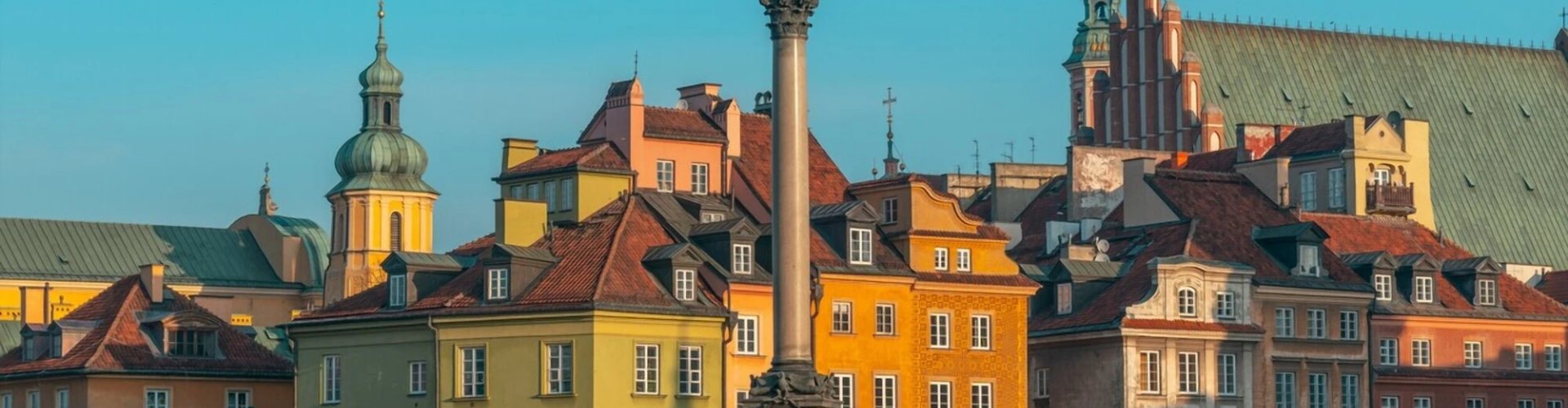 Warsaw cityscape at dusk
