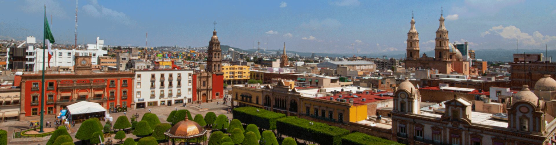 León cityscape